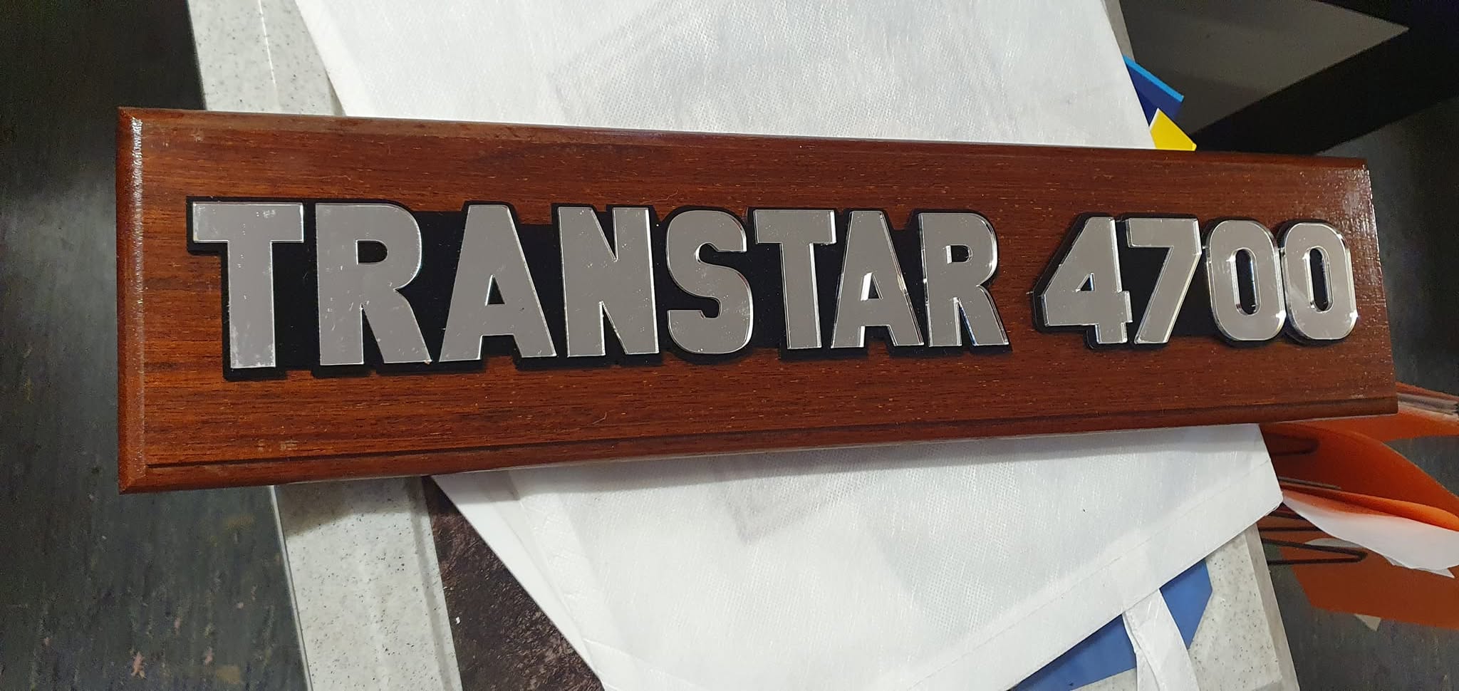International Truck Sign TRANSTAR 4700