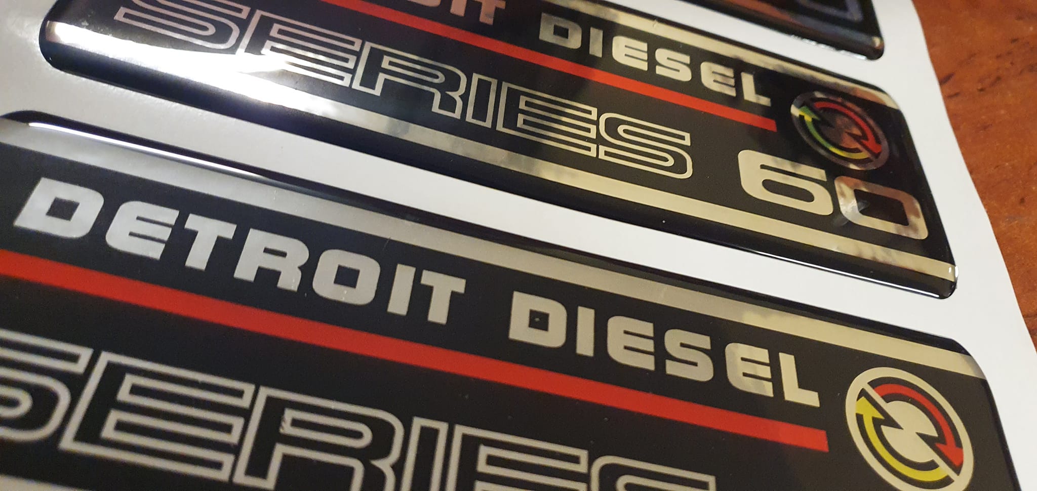 Reproduction Detroit Diesel Series 60 Epoxy domed decal