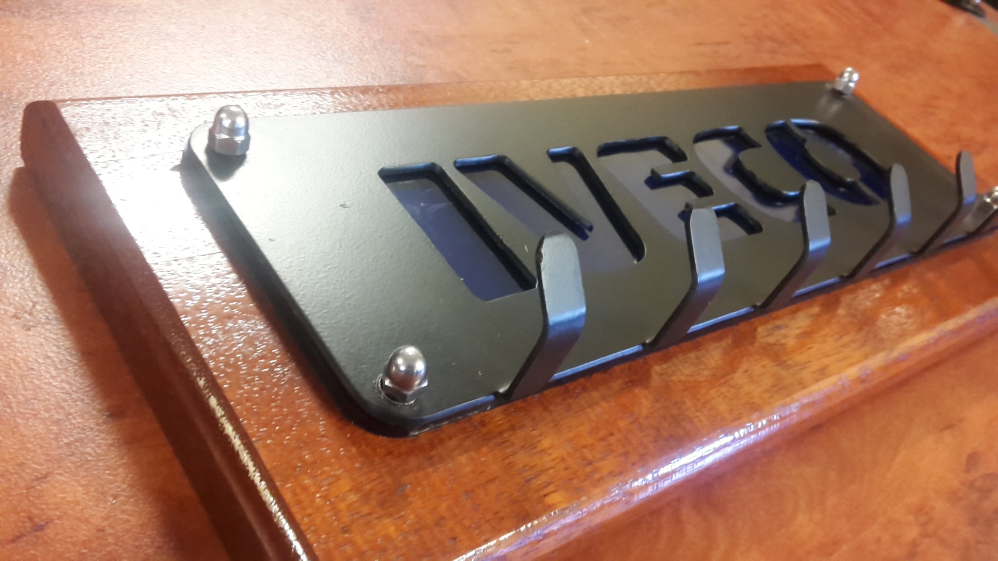 Key Ring holder (KRH), wall mounted IVECO
