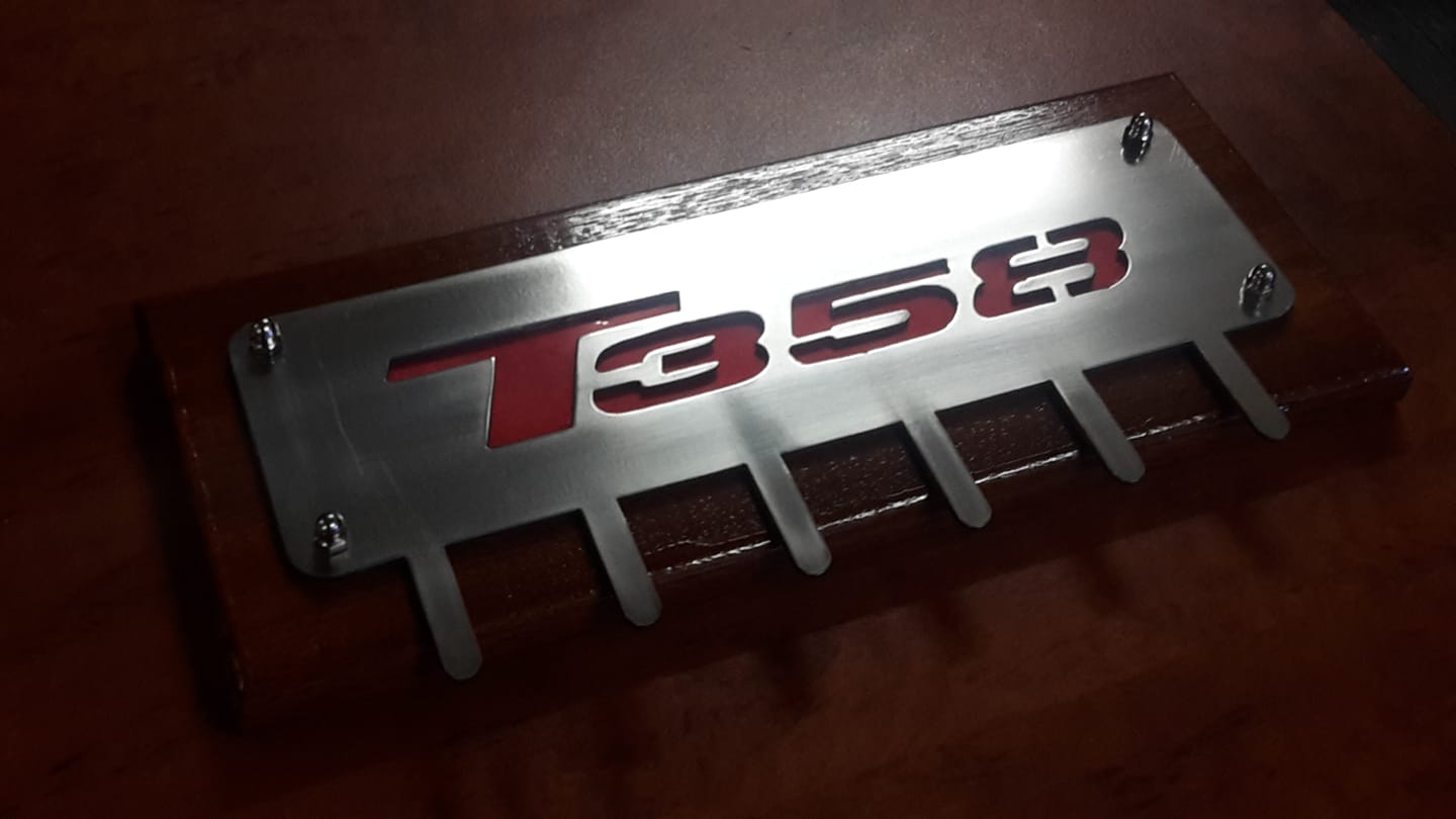 Key Ring holder (KRH), wall mounted KENWORTH