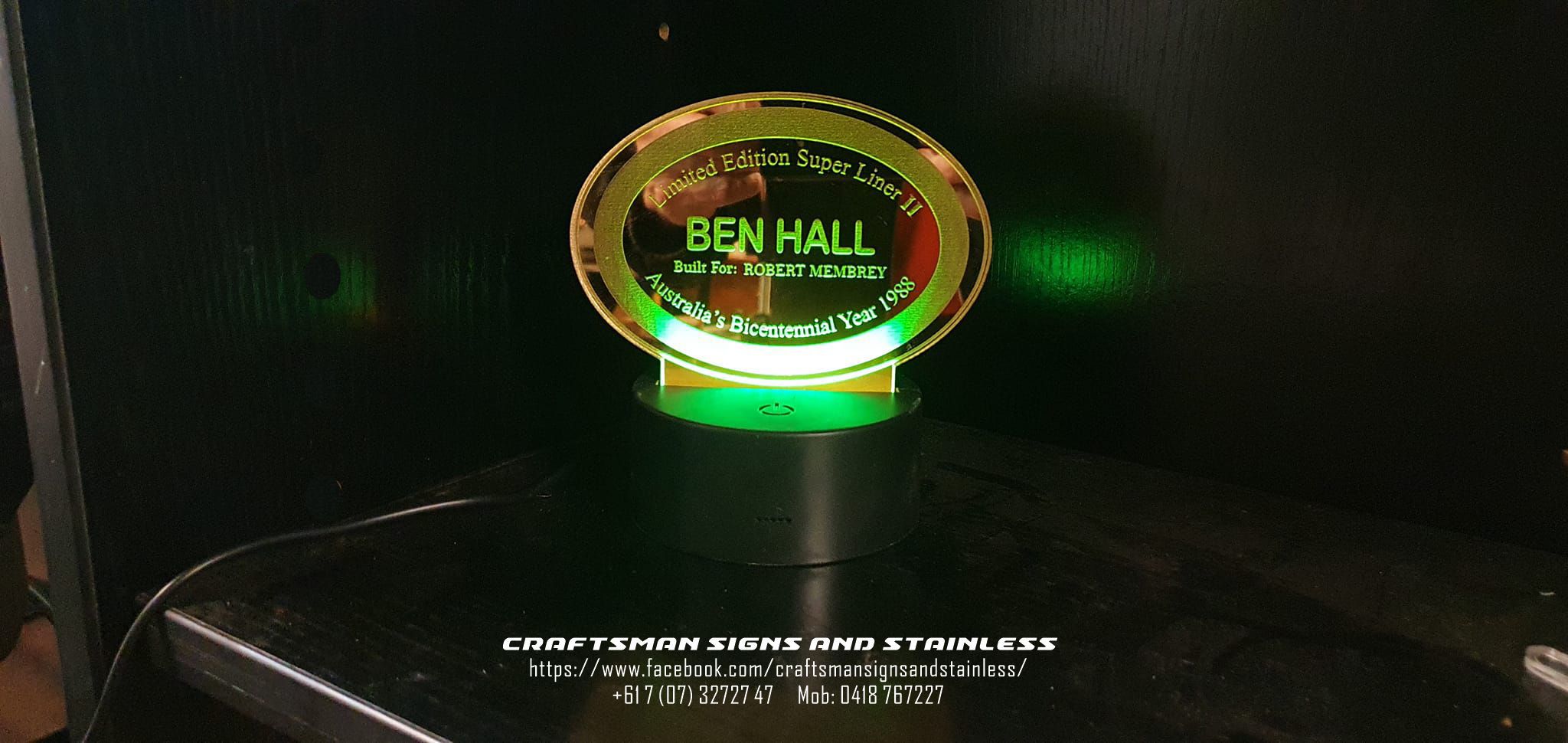 Acrylic edge lit MACK Bi Centennial SUPERLINER II 'BEN HALL'