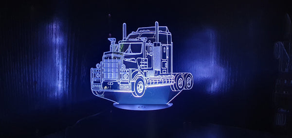 Acrylic 'edge lit' Kenworth T909