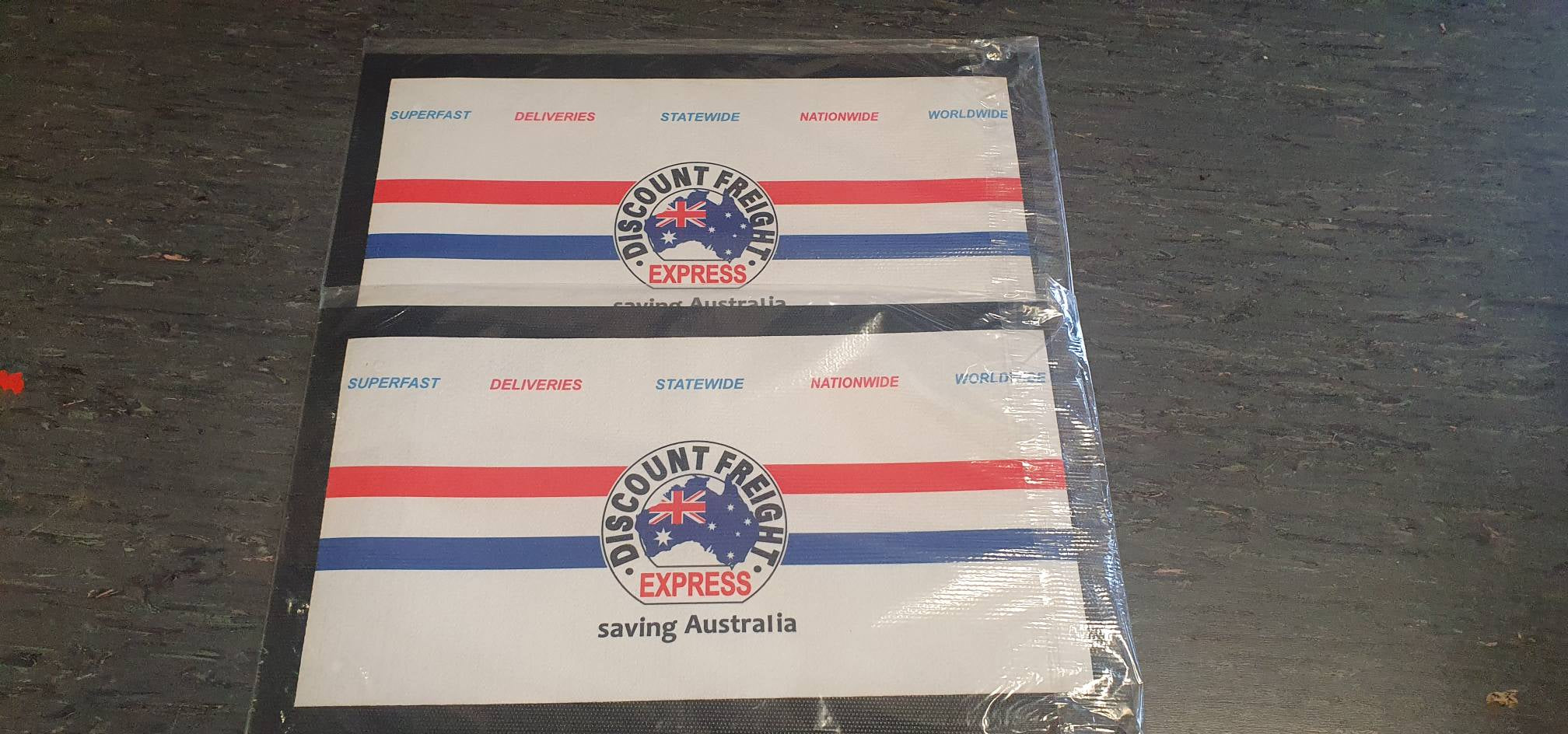 Discount Freight Express Bar Mat 440 x 250mm