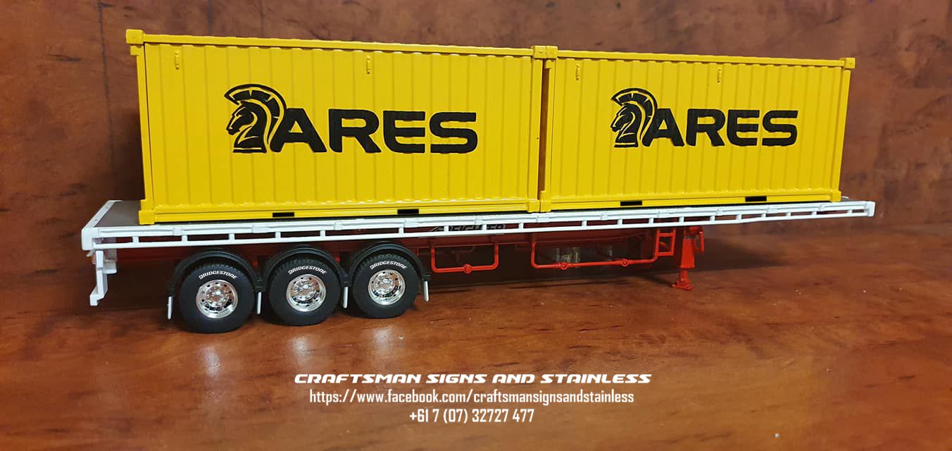 1:50 Scale Acrylic 4 Bay Workshop Diorama ARES Group