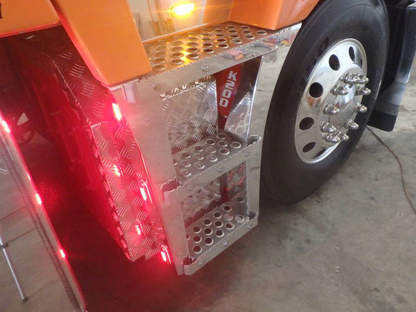 Rear step in-fill panel K200 RHS with 3 x red Lucidity LED lights